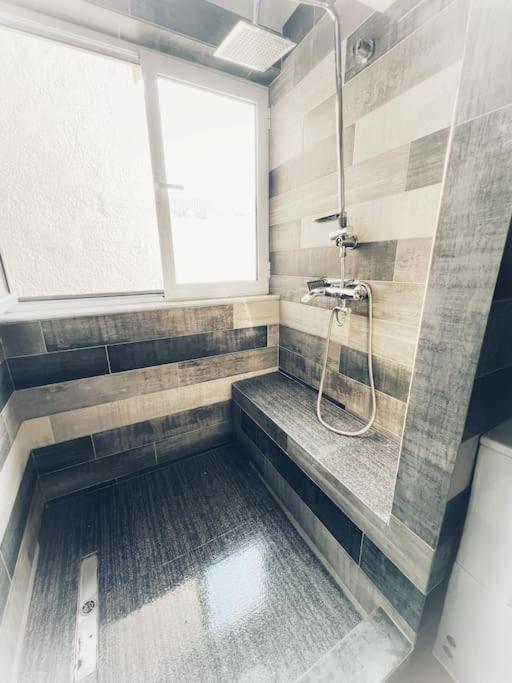 The Beehive Apartment Mytilene Ngoại thất bức ảnh